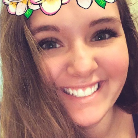 Meet your Posher, Molly - Picture 2 of 2